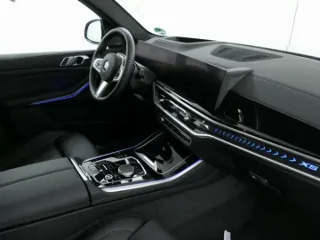 X5 xDrive30d A M Sportpaket LED ACC AHK H&K DAB