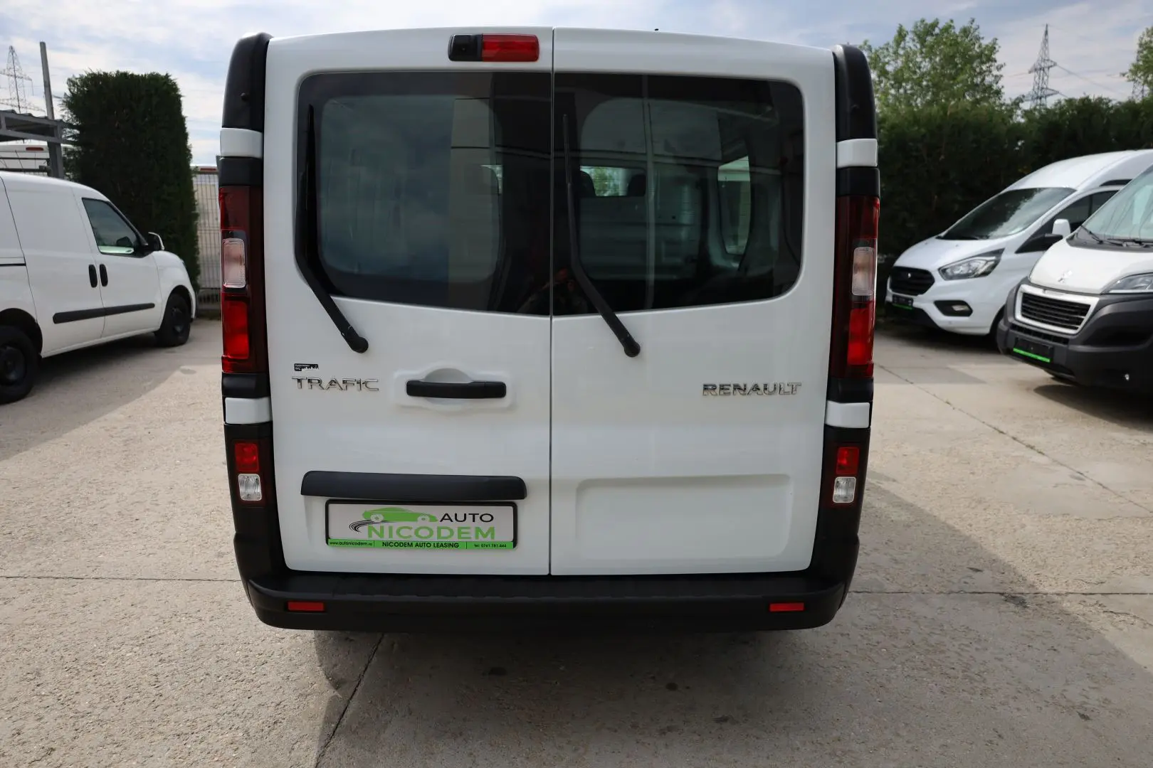 Renault Trafic L1H1 2.0 120CP