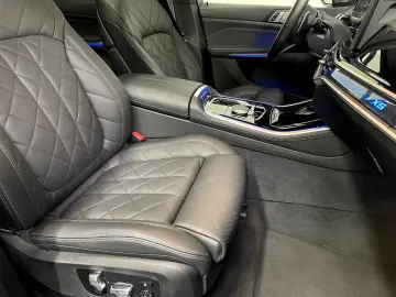 X5 30d M Sport Pro *M Sitze*4xSH*AHK*Pano*LH*