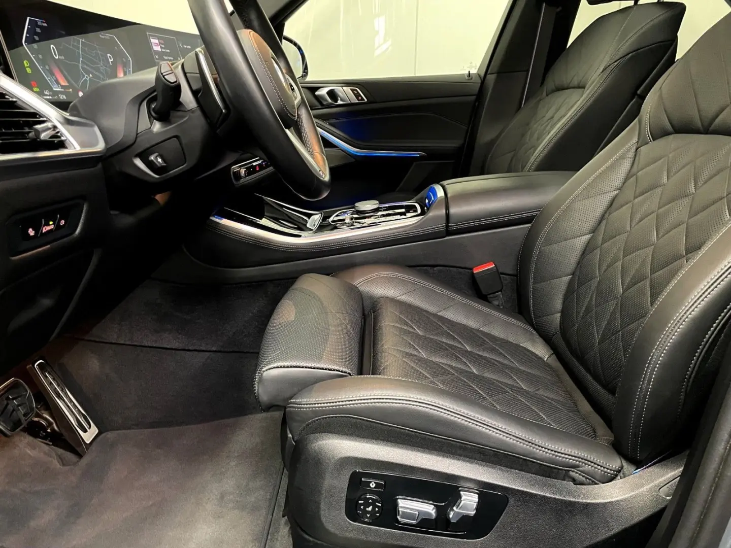 X5 30d M Sport Pro *M Sitze*4xSH*AHK*Pano*LH*