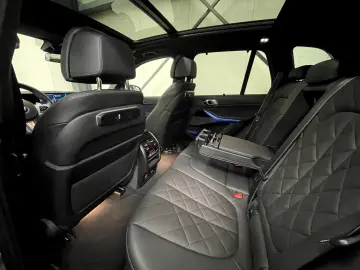 X5 30d M Sport Pro *M Sitze*4xSH*AHK*Pano*LH*