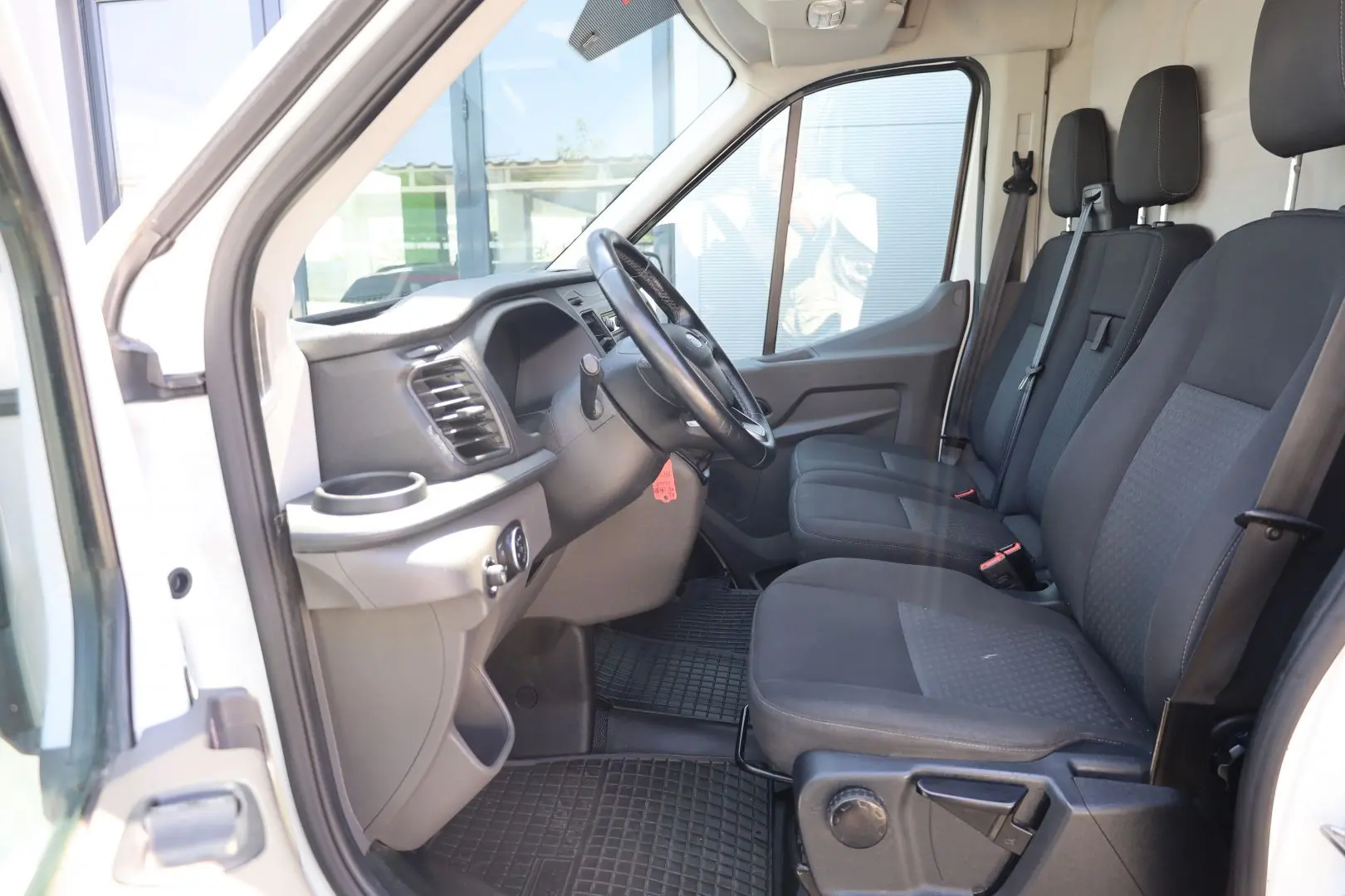 Ford Transit L4H3 2.0 130 CP Tractiune Spate