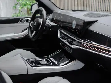 X5 xDrive30d M-Sport HuD AHK 360 Luft H&K Softcl