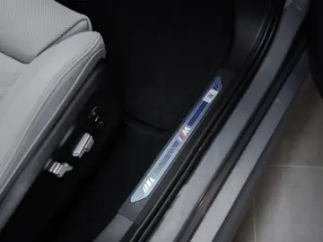 X5 xDrive30d M-Sport HuD AHK 360 Luft H&K Softcl