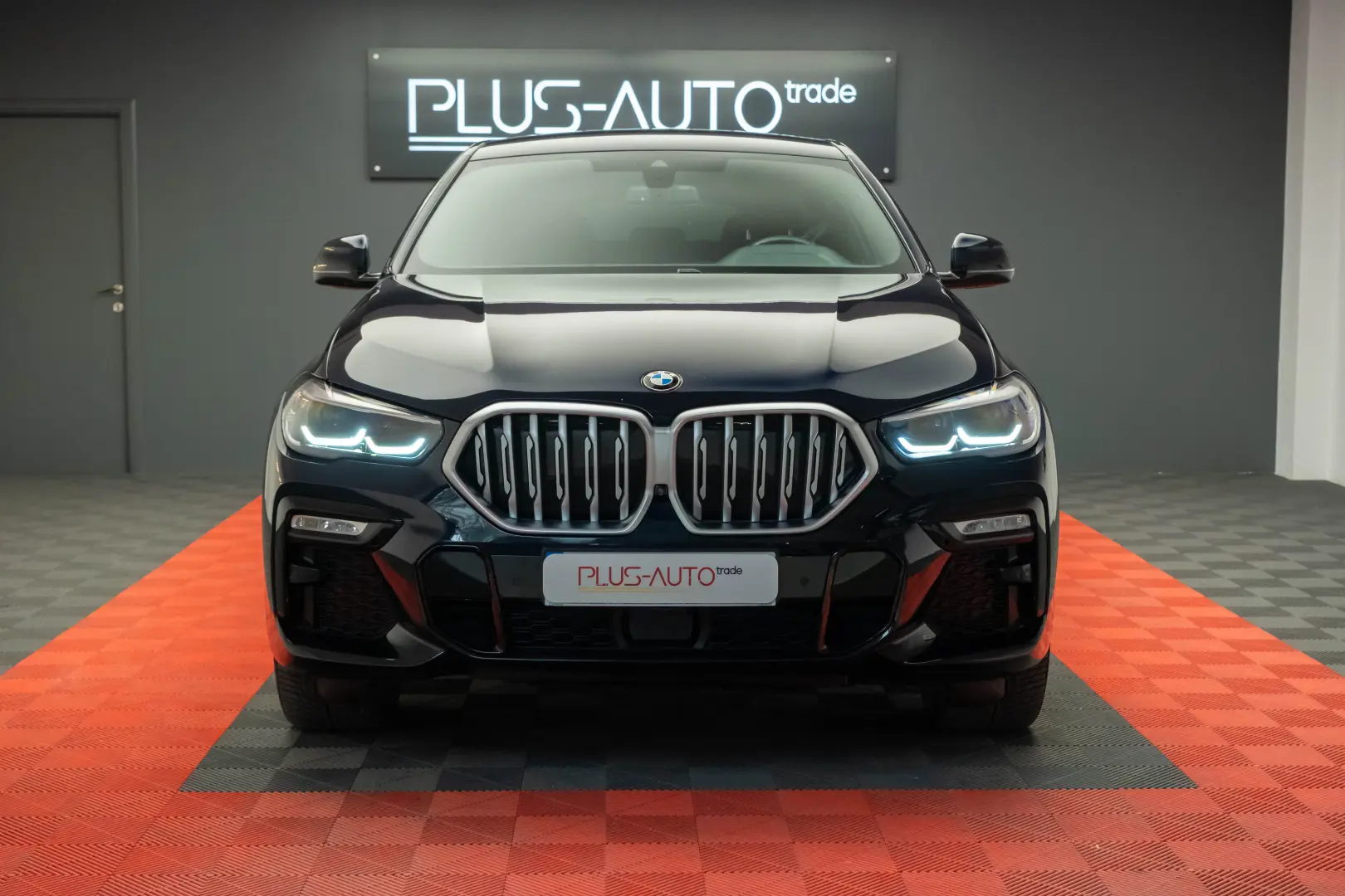 BMW X6 3.0d xDrive / M Pack/ Air suspension / ShadowLine