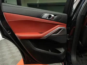 BMW X6 3.0d xDrive / M Pack/ Air suspension / ShadowLine