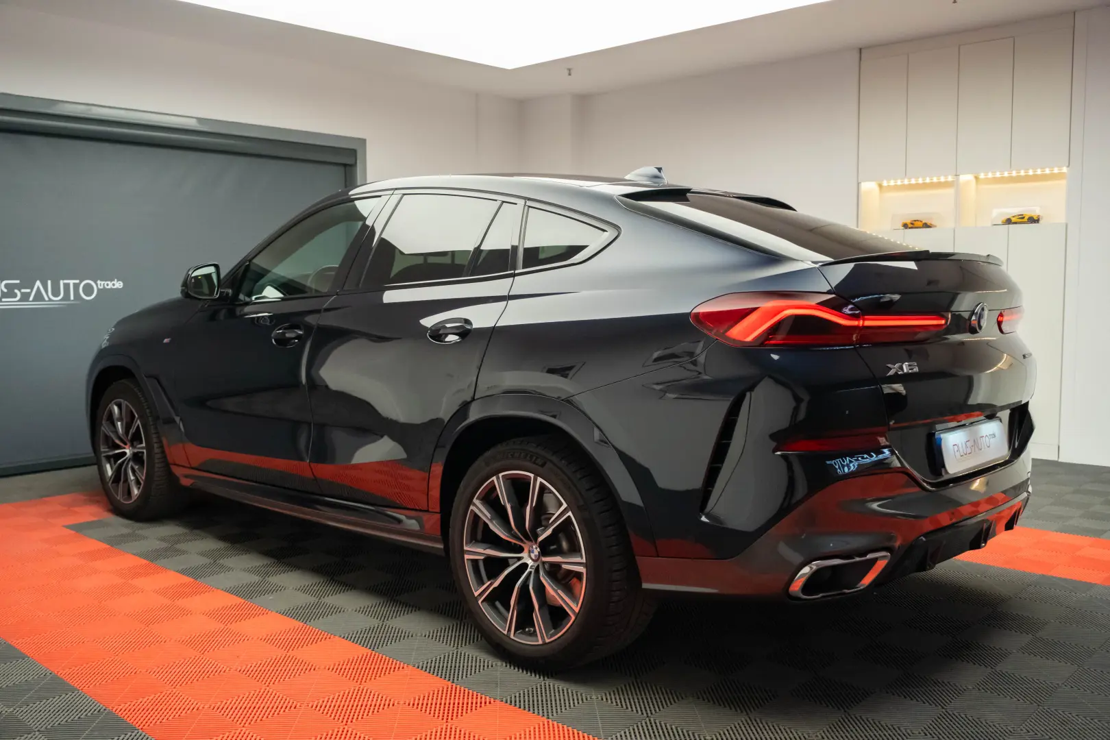 BMW X6 3.0d xDrive / M Pack/ Air suspension / ShadowLine