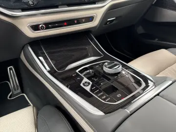X5 xDrive30d M Sport Pro|AHK|Pano|LCProf.|H/K