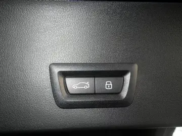 BMW X3 20i xDrive Navi digital cockpit mem