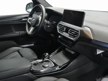 X3 30e M-Sport