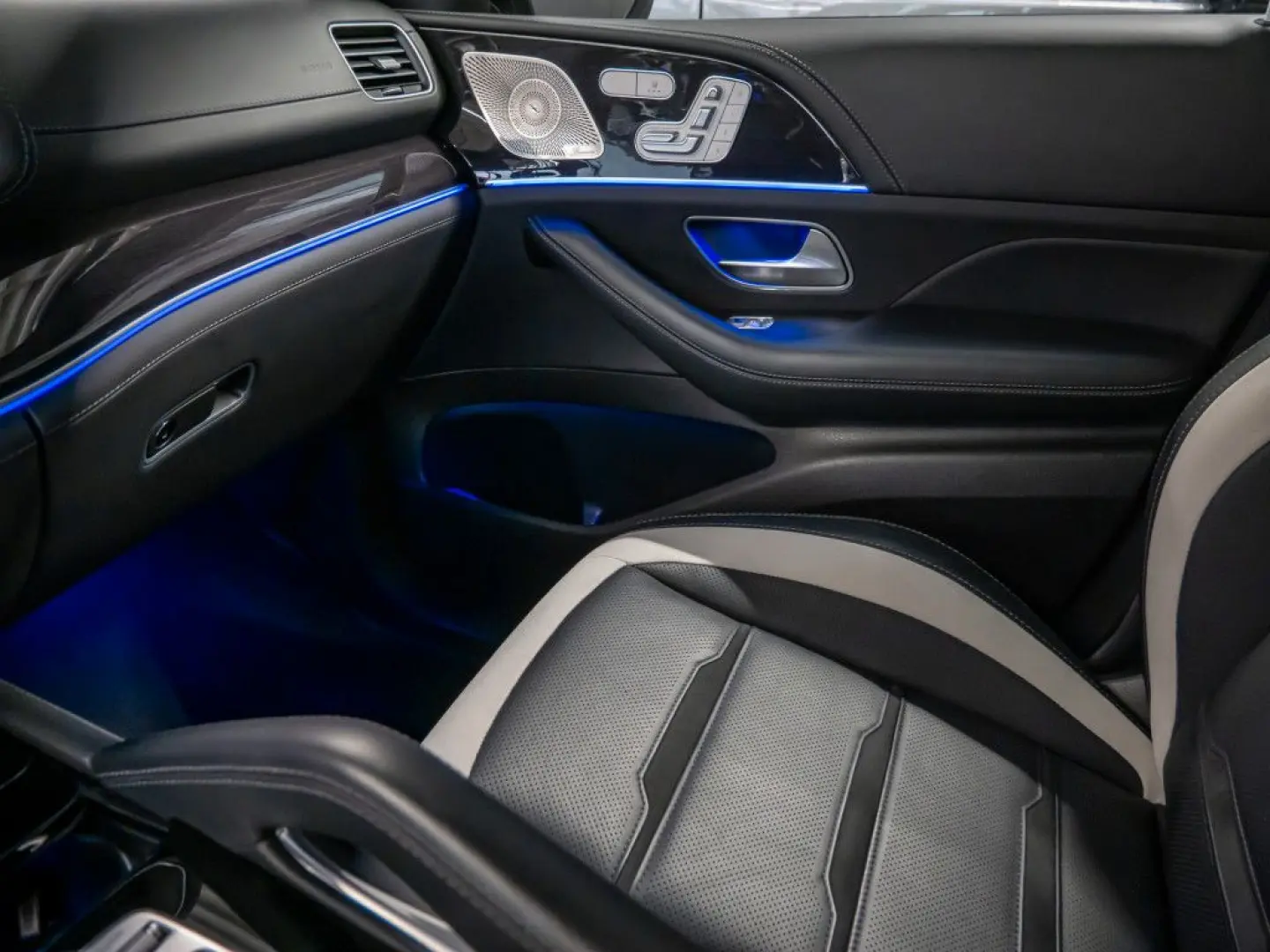 GLE 63 AMG S 4M Drivers Standhz Distr Pano