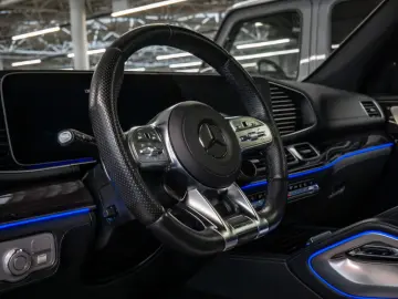 GLE 63 AMG S 4M Drivers Standhz Distr Pano
