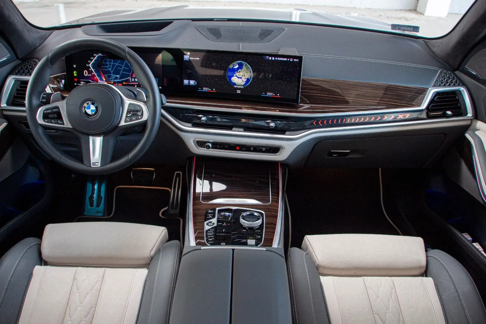 X7 xDrive 40d M SPORT.MASSAGE.LUFTF.SKY.360°AHK.