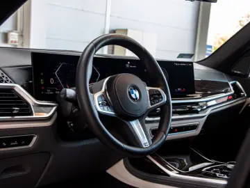 X7 xDrive 40d M SPORT.MASSAGE.LUFTF.SKY.360°AHK.