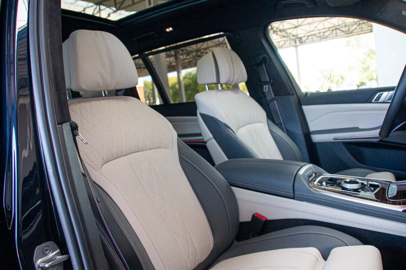 X7 xDrive 40d M SPORT.MASSAGE.LUFTF.SKY.360°AHK.