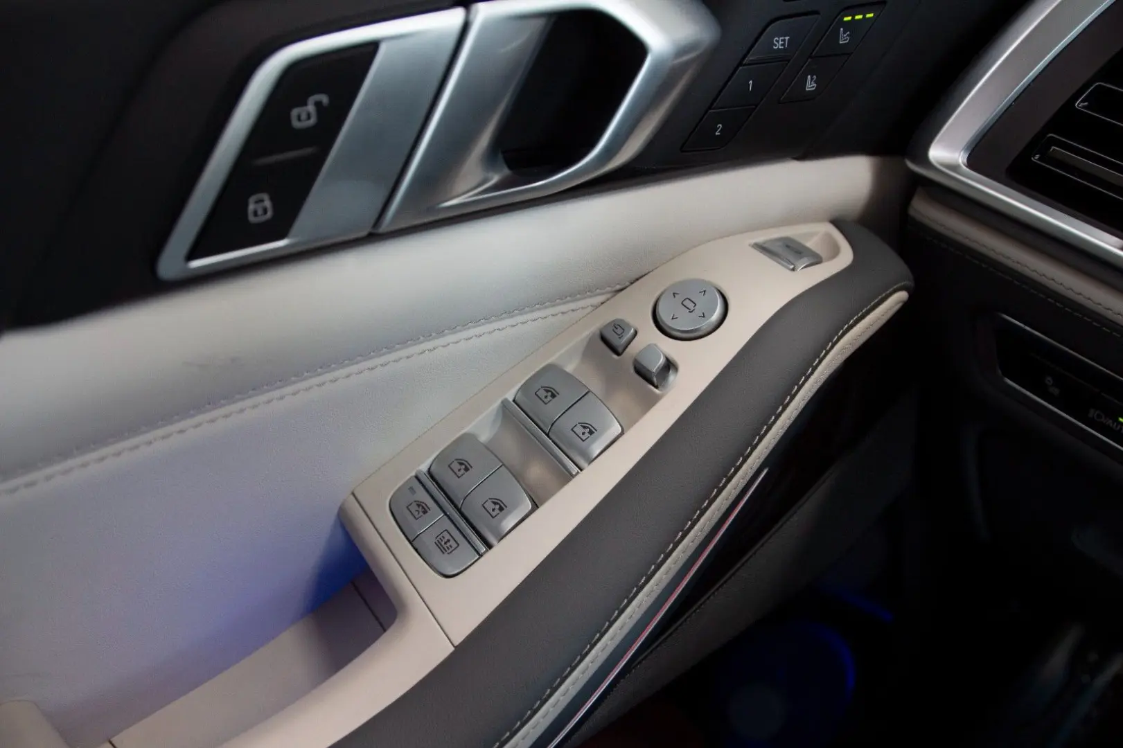 X7 xDrive 40d M SPORT.MASSAGE.LUFTF.SKY.360°AHK.