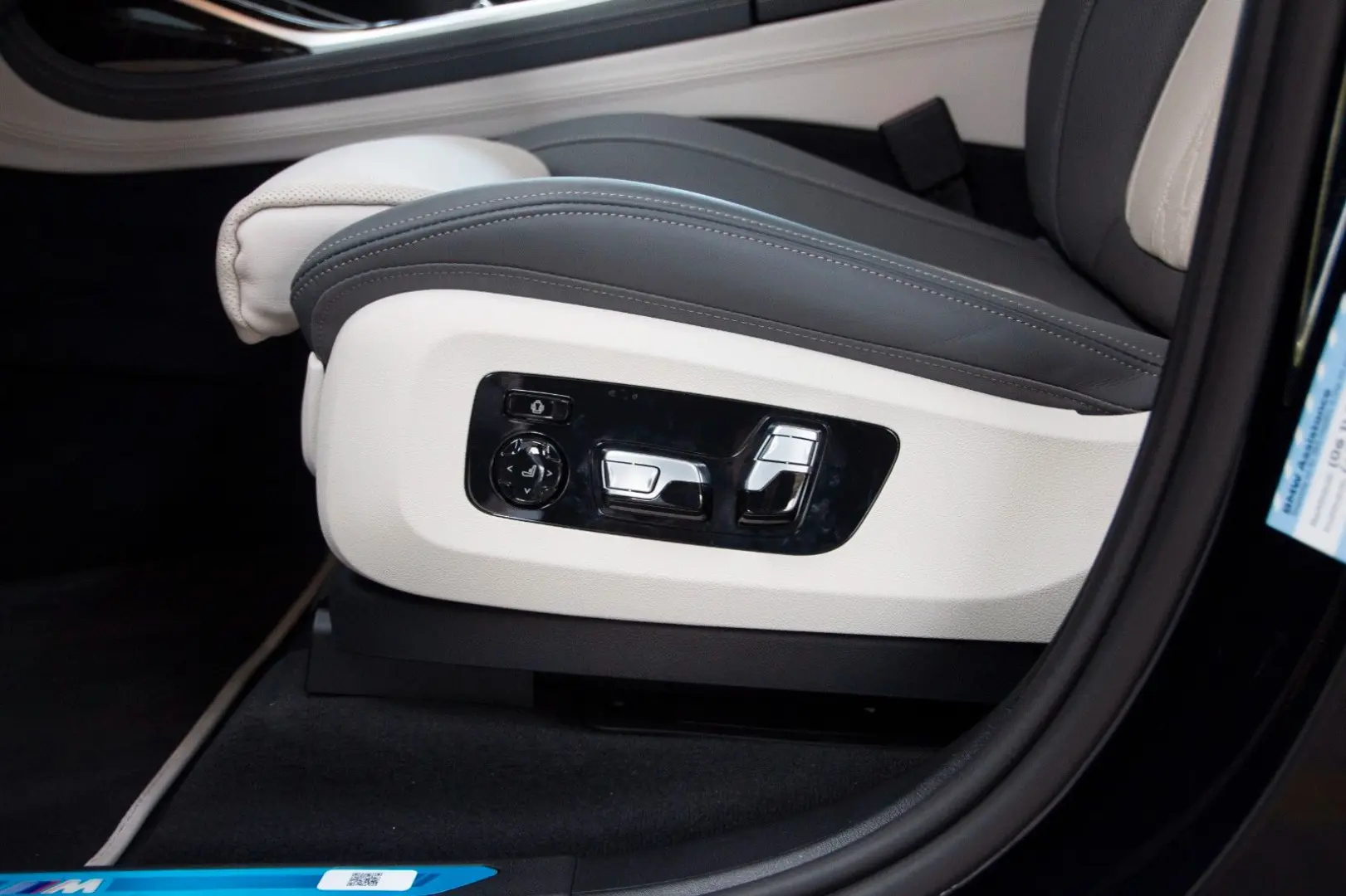 X7 xDrive 40d M SPORT.MASSAGE.LUFTF.SKY.360°AHK.