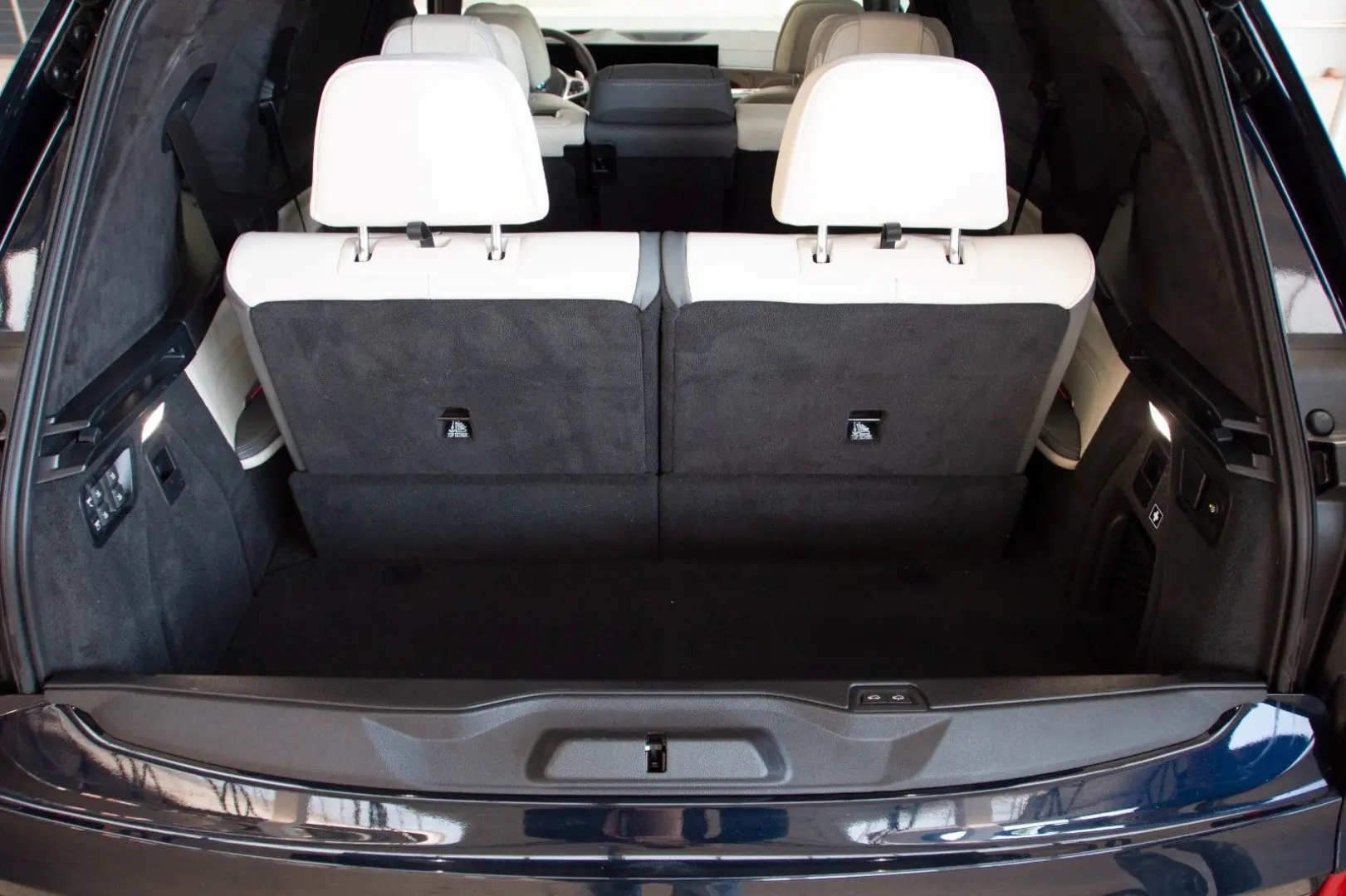 X7 xDrive 40d M SPORT.MASSAGE.LUFTF.SKY.360°AHK.