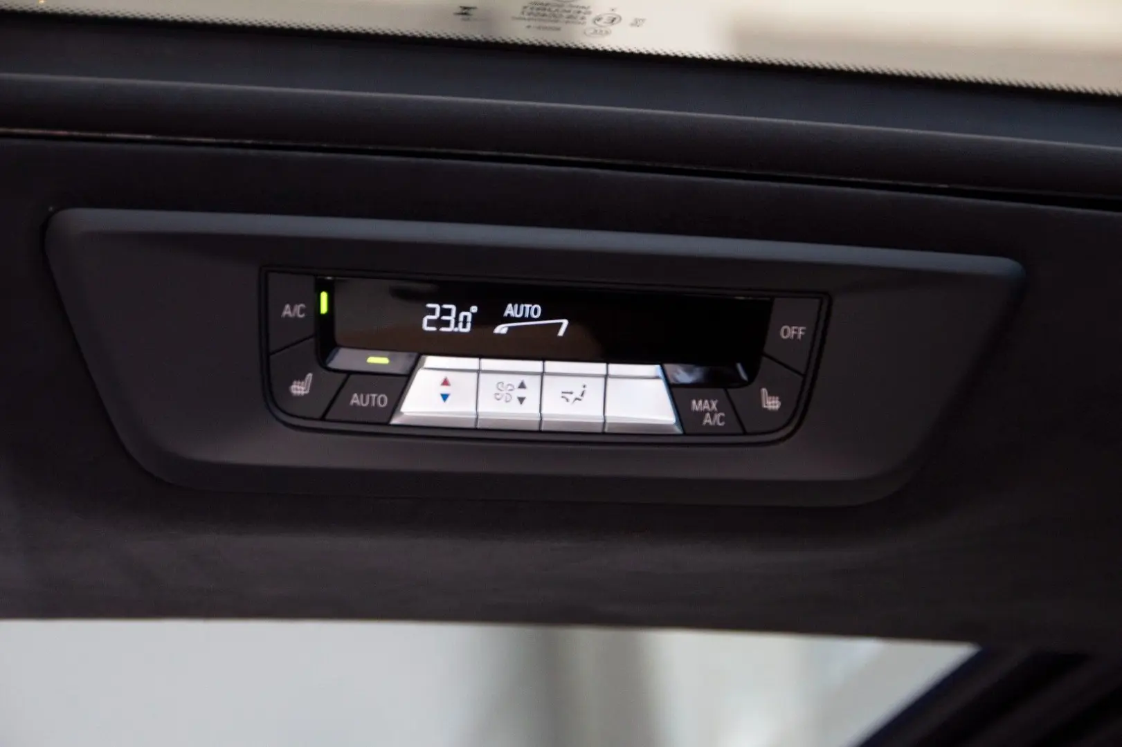 X7 xDrive 40d M SPORT.MASSAGE.LUFTF.SKY.360°AHK.