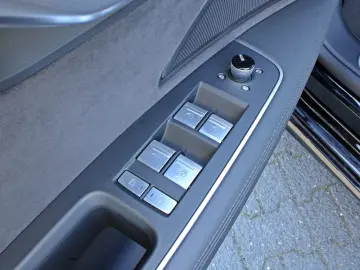 A8 50TDI qu PANO HuD REMOTE 360° HD MATRIX B&O