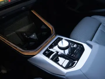 BMW X3 xDrive20 M-Sport H/K NAVI AHK LED
