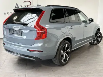 XC90 T8 AWD R-Design 7-Sitzer NAV+LED+AHK+PANORA