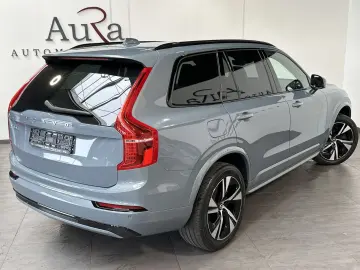XC90 T8 AWD R-Design 7-Sitzer NAV+LED+AHK+PANORA