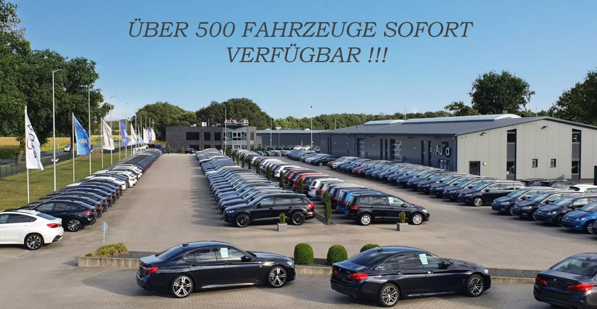 XC90 T8 AWD R-Design 7-Sitzer NAV+LED+AHK+PANORA