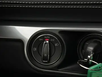 Cayman Style Edition 718 LED NAVI 20 Zoll