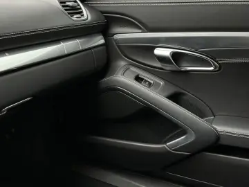 Cayman Style Edition 718 LED NAVI 20 Zoll