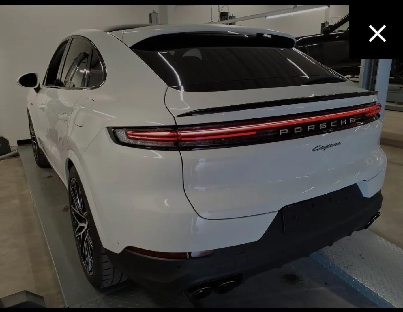 Cayenne Coupe E-Hybrid*22