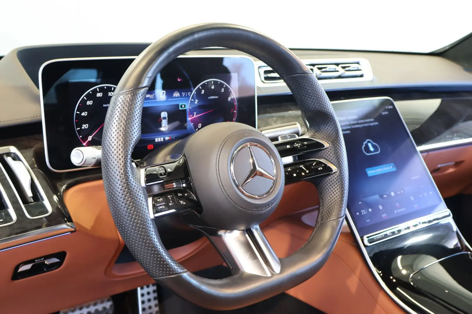 S 580 4Matic L AMG CHAUF+HUD+AIR+BURMESTER+PANO