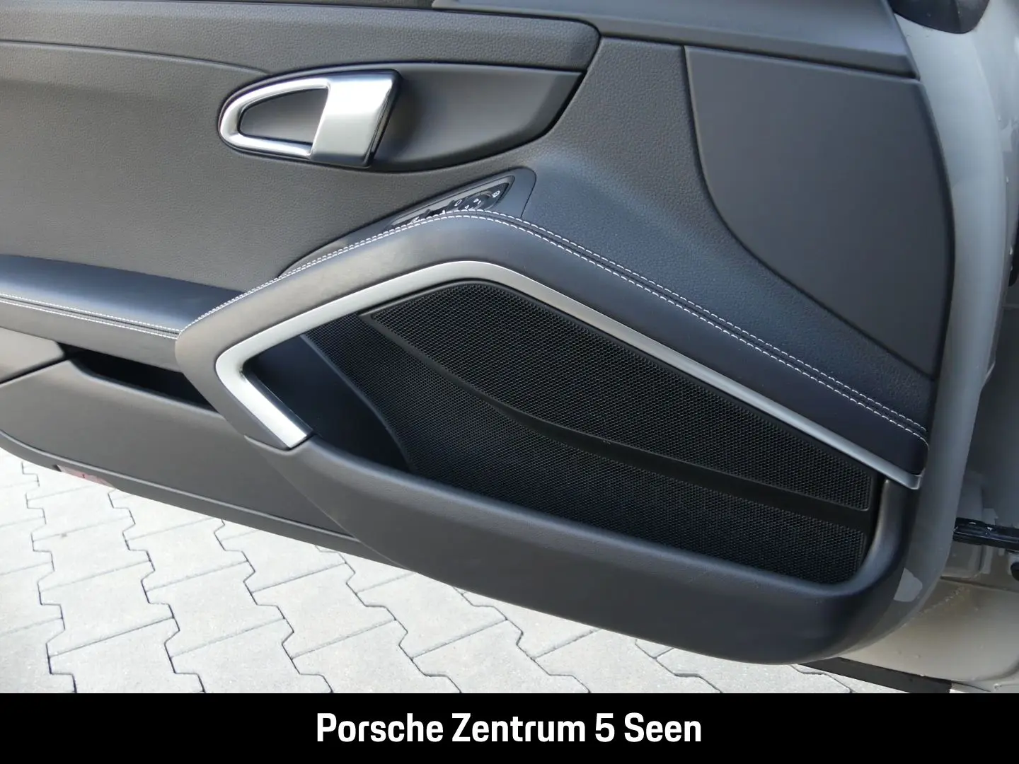 Cayman 718 Style Edition, PDLS, NAVI, SERVO+, 64