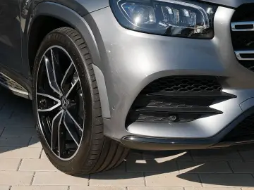 GLS 400 d 4M AMG+AHK+DIST+AIR+HUD+STANDH+PANO+++