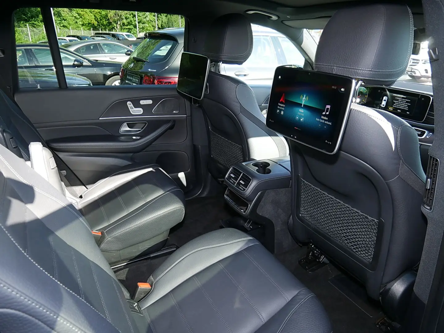 GLS 400 d 4M AMG+AHK+DIST+AIR+HUD+STANDH+PANO+++