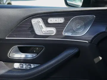 GLS 400 d 4M AMG+AHK+DIST+AIR+HUD+STANDH+PANO+++