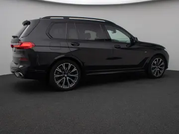X7 xD40d M Sport 360°HUD DAB H/K SoftCl DisplKey