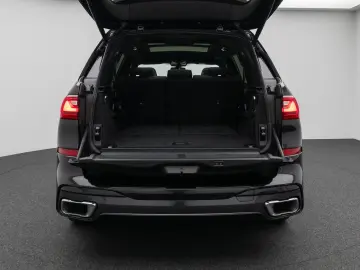 X7 xD40d M Sport 360°HUD DAB H/K SoftCl DisplKey