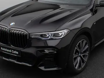 X7 xD40d M Sport 360°HUD DAB H/K SoftCl DisplKey