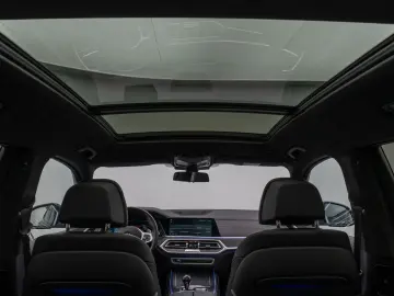 X7 xD40d M Sport 360°HUD DAB H/K SoftCl DisplKey