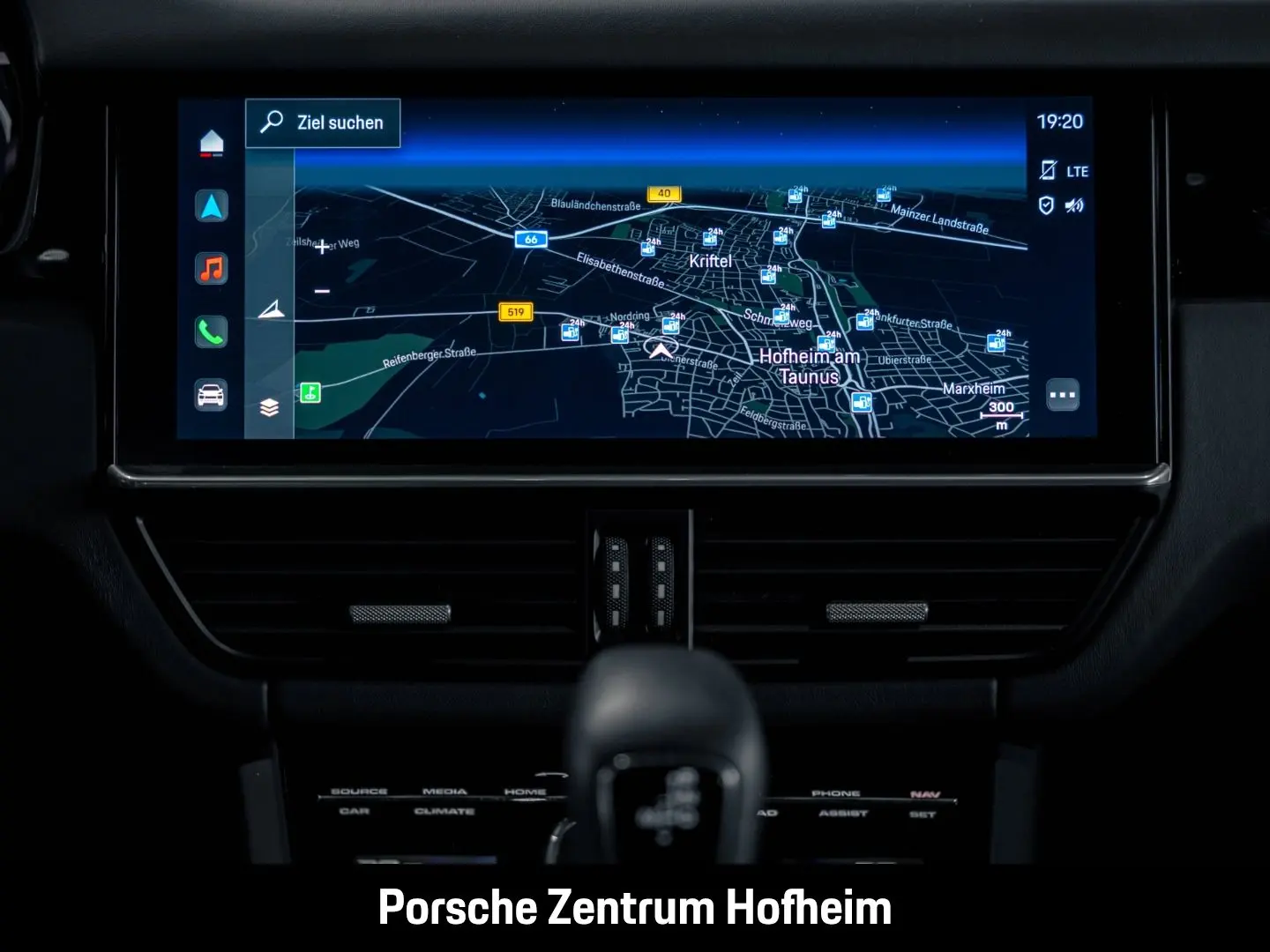 Cayenne E-Hybrid Coupe Karminrot BOSE Sportabgas