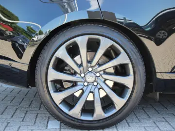 Range Rover 4.4 P530 Autobiography MHEV 23