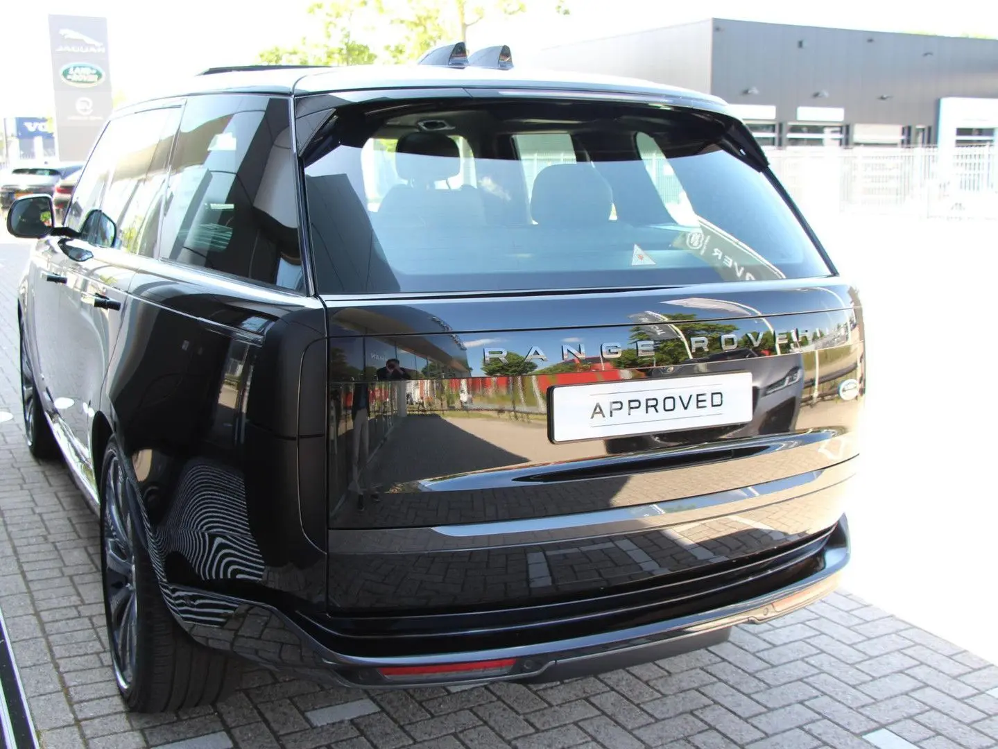 Range Rover 4.4 P530 Autobiography MHEV 23