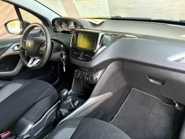 Peugeot 2008 EURO 6 , AER CONDITIONAT