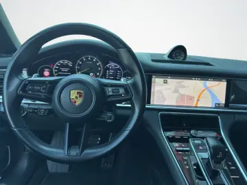 Panamera 4S E-Hybrid | Hinterachslenkung | BOSE