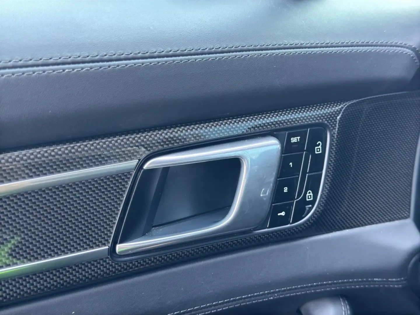 Panamera 4S E-Hybrid | Hinterachslenkung | BOSE