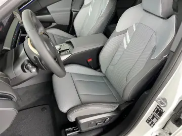 BMW X3 20 xDrive AHK. DA. PA