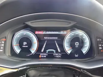 Q8 50 TDI LEDER NAVI AHK B&O MATRIX LUFT Allradl