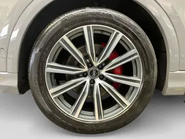 Q8 50 TDI quattro competition plus HD Matrix B&O