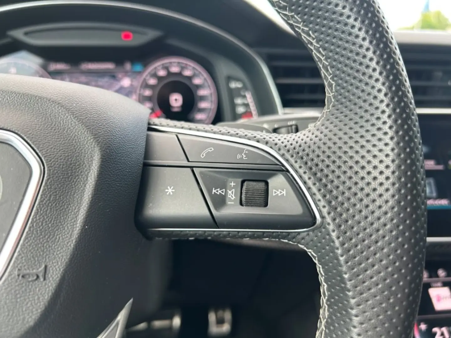 Q8 50 TDI quattro competition+ Bang & Olufsen